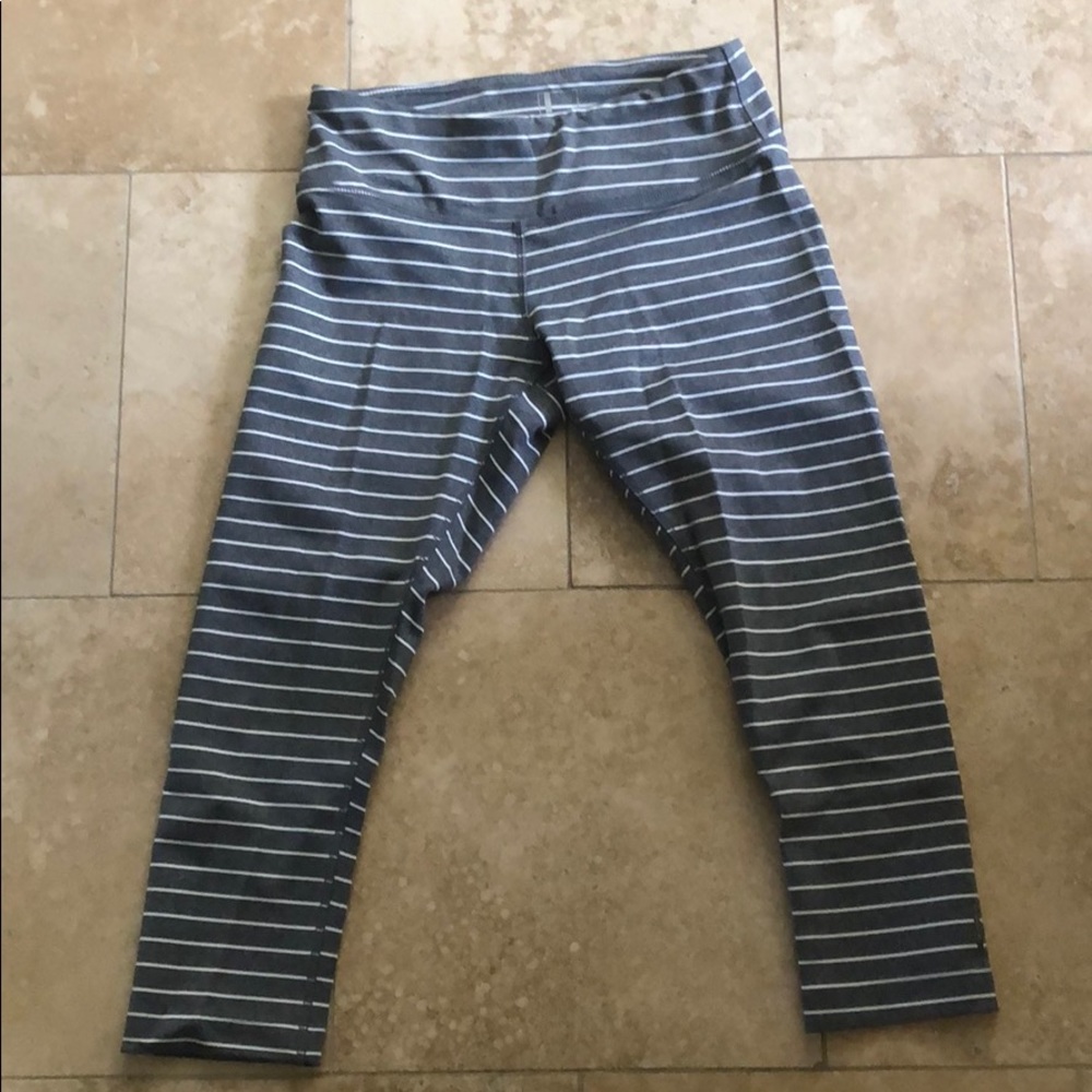 Mondetta striped leggings / crops